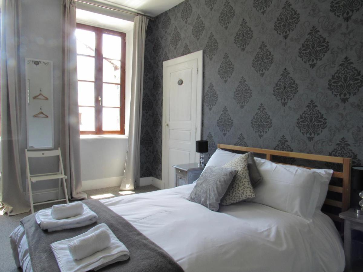 Les Deux Rives Bed & Breakfast Cierp Exterior photo